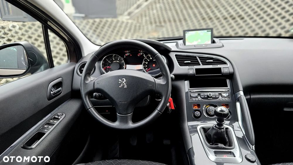 Peugeot 3008 PureTech 130 Style - 34