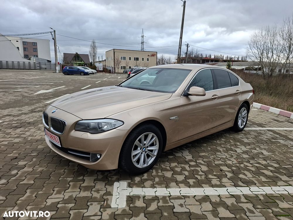 BMW Seria 5 525d xDrive AT - 1