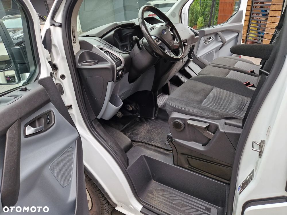 Ford Transit Custom - 20