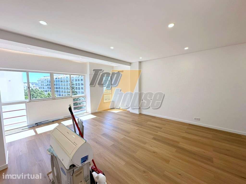 Apartamento T2 totalmente remodelado Costa de Caparica - Grande imagem: 3/21