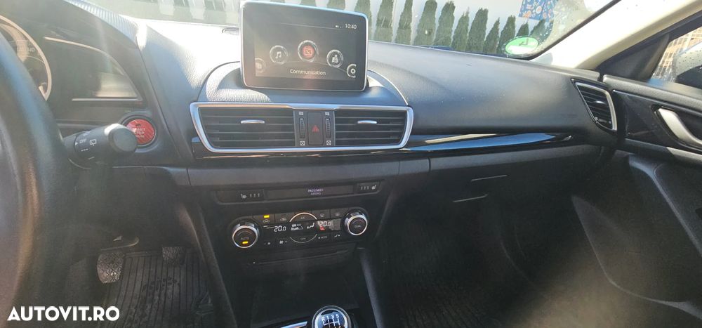 Mazda 3 SKYACTIV-G 120 NAKAMA - 9
