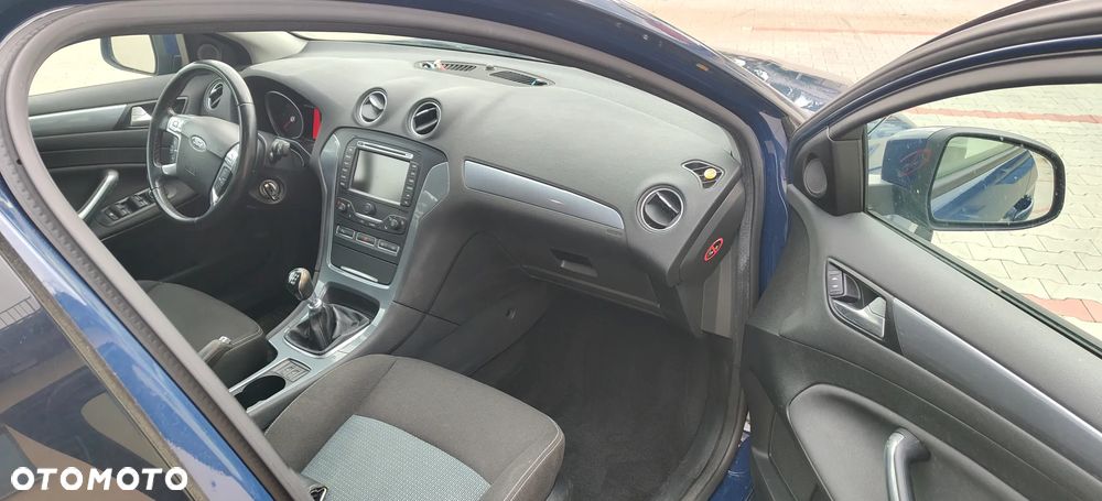Ford Mondeo 2.0 TDCi Business Edition - 18