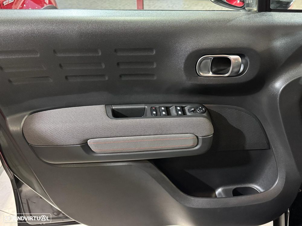 Citroën C3 Aircross 1.2 PureTech Shine - 15