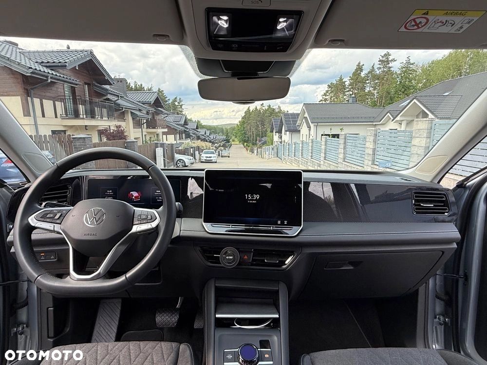 Volkswagen Tiguan - 16