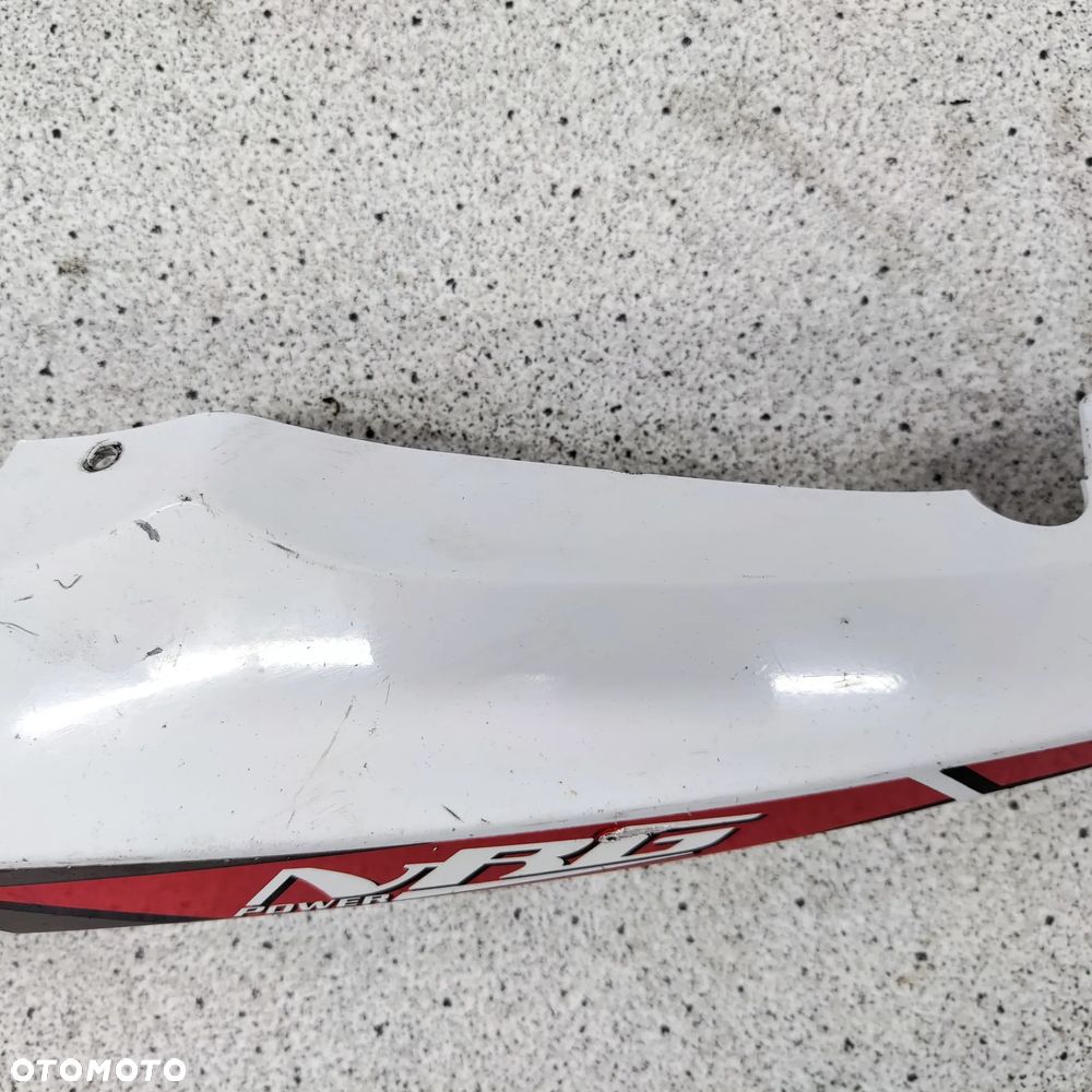 Owiewka, osłona, bok, boczek, zadupek, ogon Piaggio NRG - 3