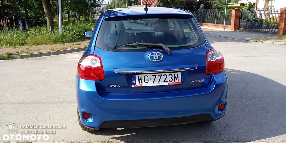Toyota Auris 1.8 Premium - 29