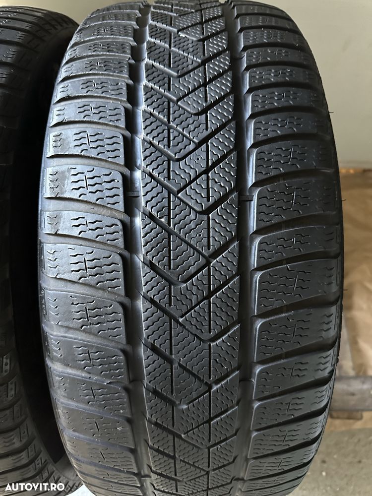 275/45 R20 Pirelli Scorpion Winter RUN FLAT DOT 2823 - 2