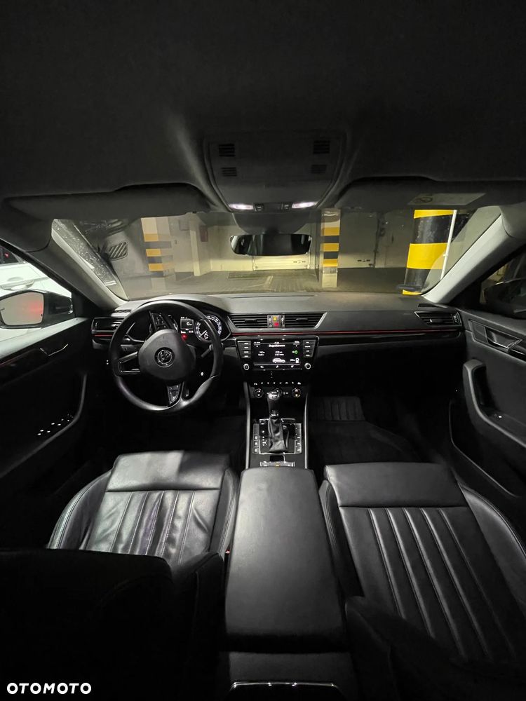 Skoda Superb 2.0 TDI 4x4 L&K DSG - 14