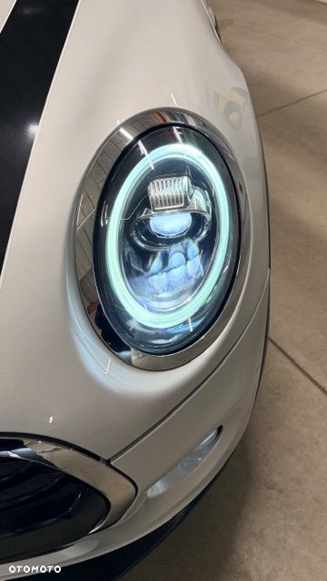 MINI Cooper Standard - 6