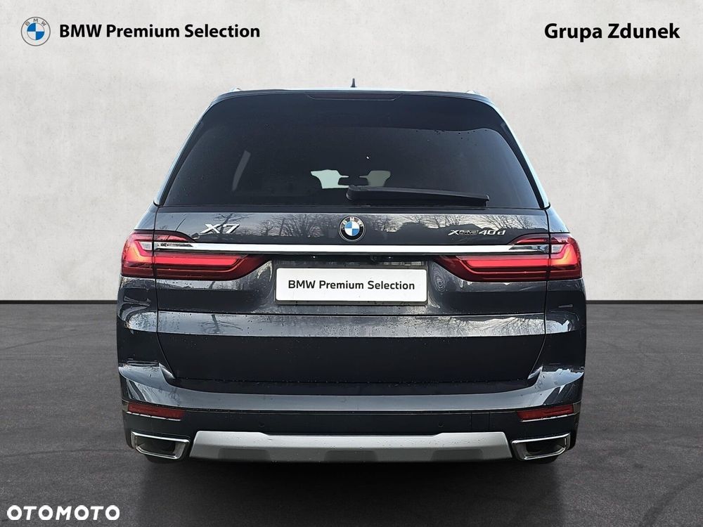 BMW X7 - 6