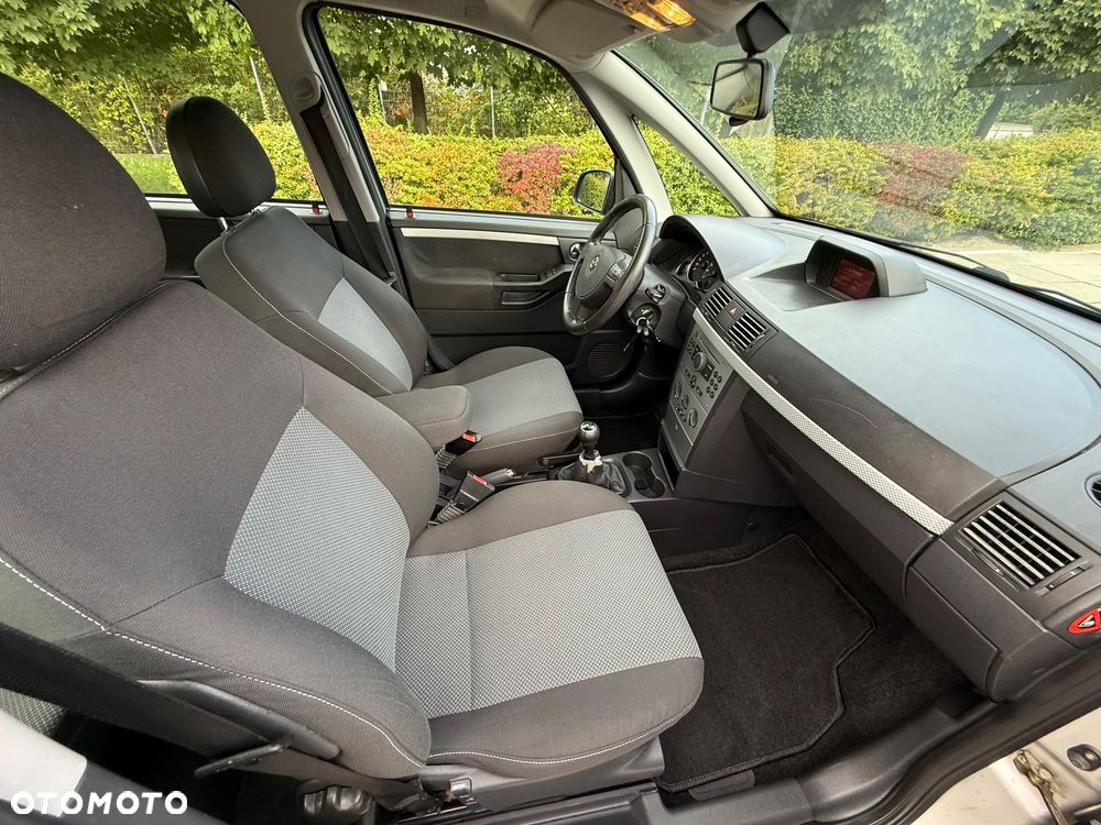 Opel Meriva - 10