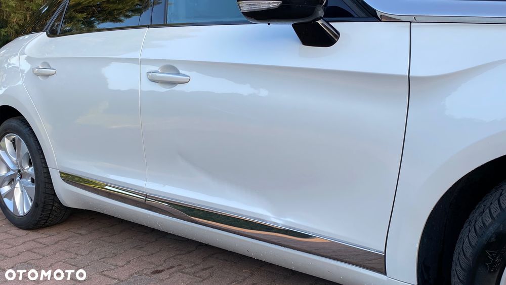 Citroën DS5 2.0 HDi Pure Pearl - 33