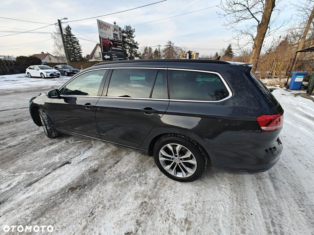 Volkswagen Passat Variant - 13