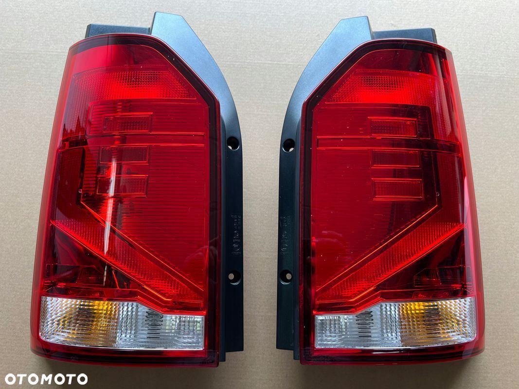 LAMPY TYŁ VW TRANSPORTER T6.1 TYLNE LAMPY VW T6.1 7LA945095J 7LA945096J - 1