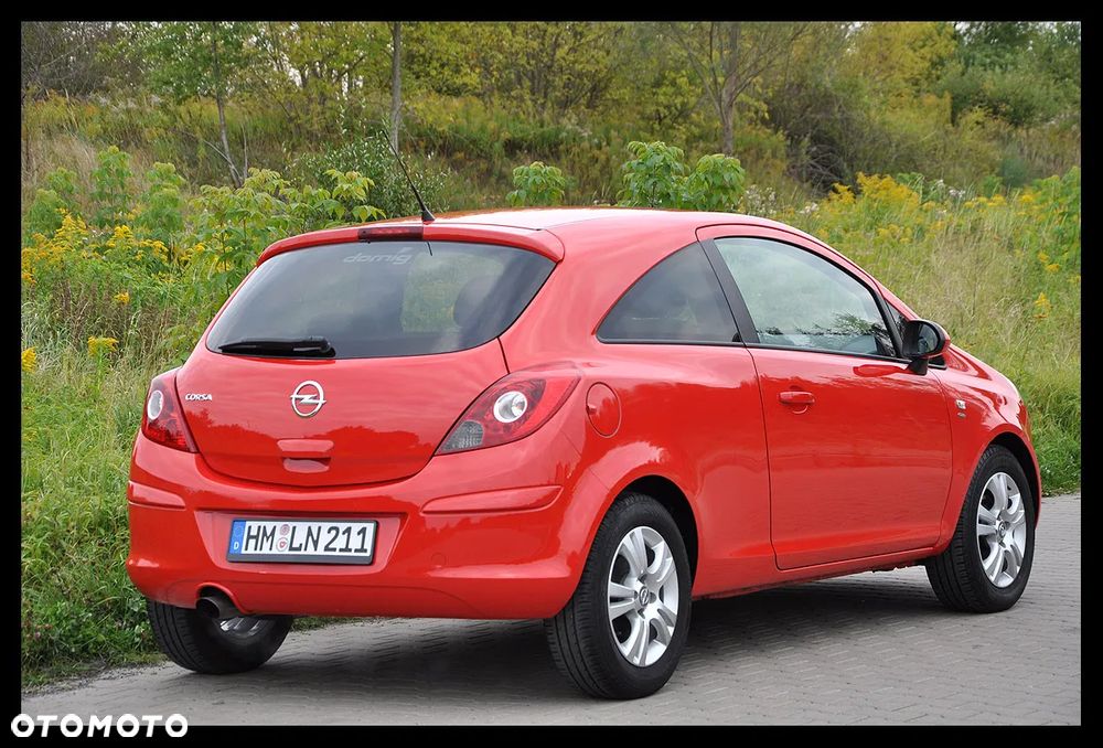Opel Corsa 1.4 16V Satellite - 15