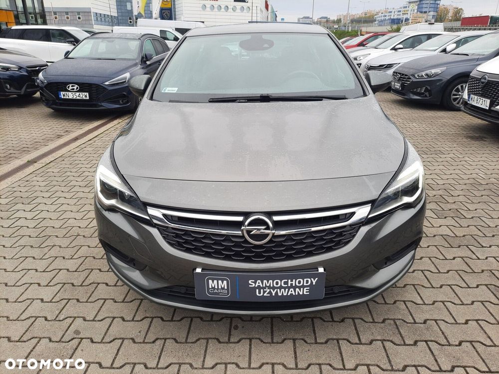 Opel Astra 2019 photo 2