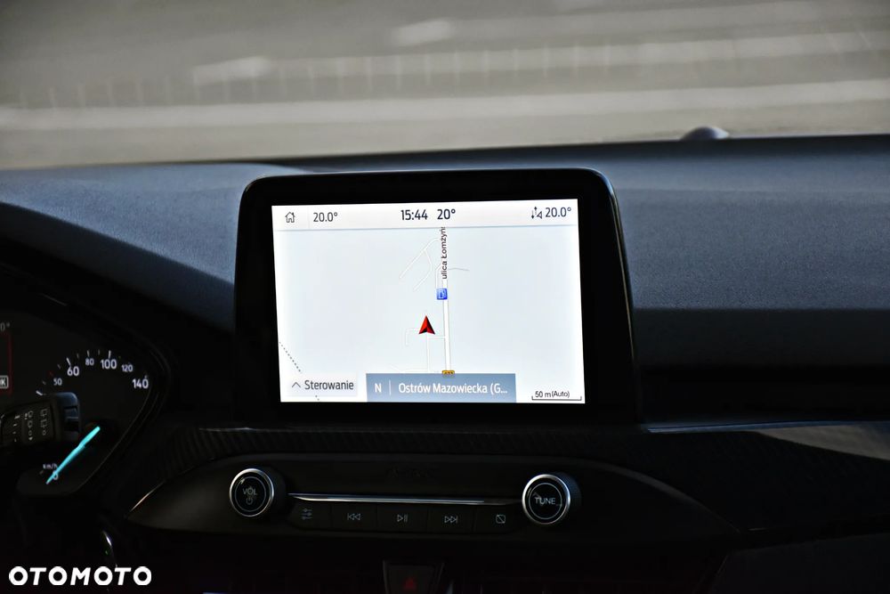 Ford Focus 1.0 EcoBoost STart-Stopp-System ST-LINE X - 36