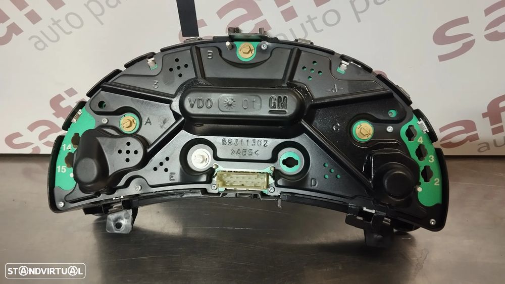 QUADRANTE OPEL CORSA C 01-05 1.0i 1.2i 1.4i REF. 09166814FL - 2