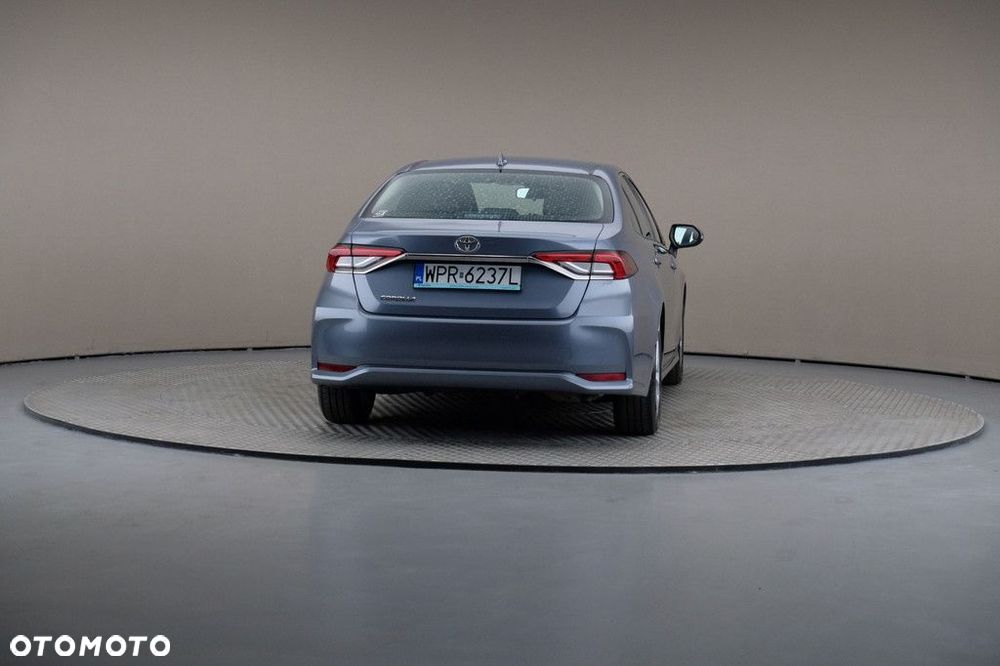 Toyota Corolla - 5