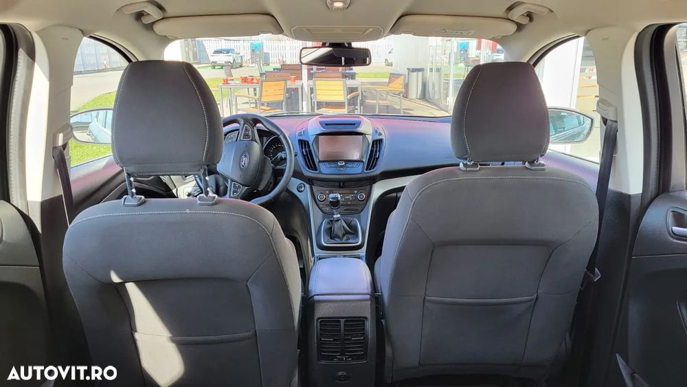 Ford Kuga 2.0 TDCi 2WD Trend - 6