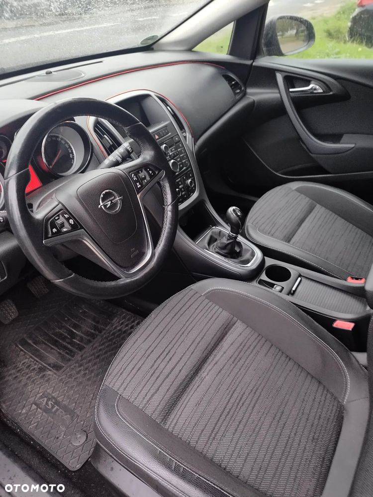 Opel Astra - 13
