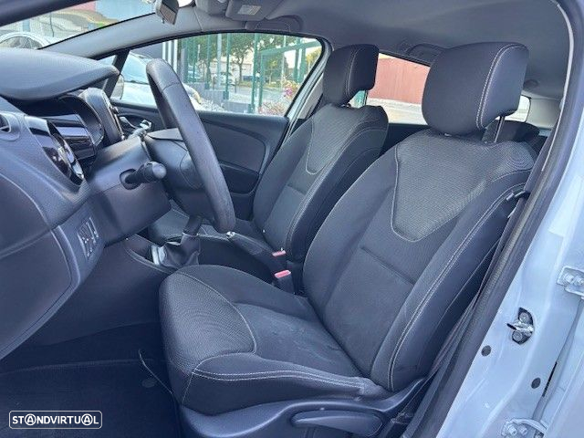Renault Clio Sport Tourer 0.9 TCE Confort - 14