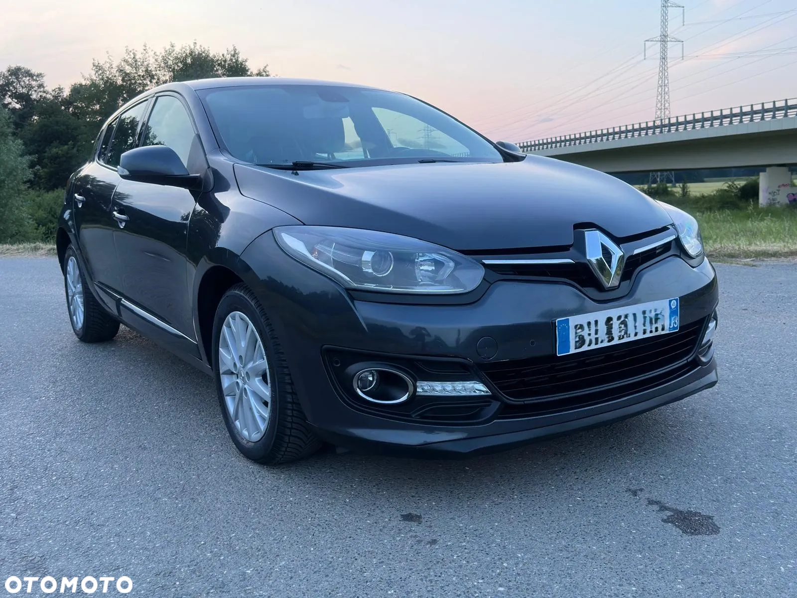 Renault Megane Grandtour BLUE dCi 115 BUSINESS EDITION - 3