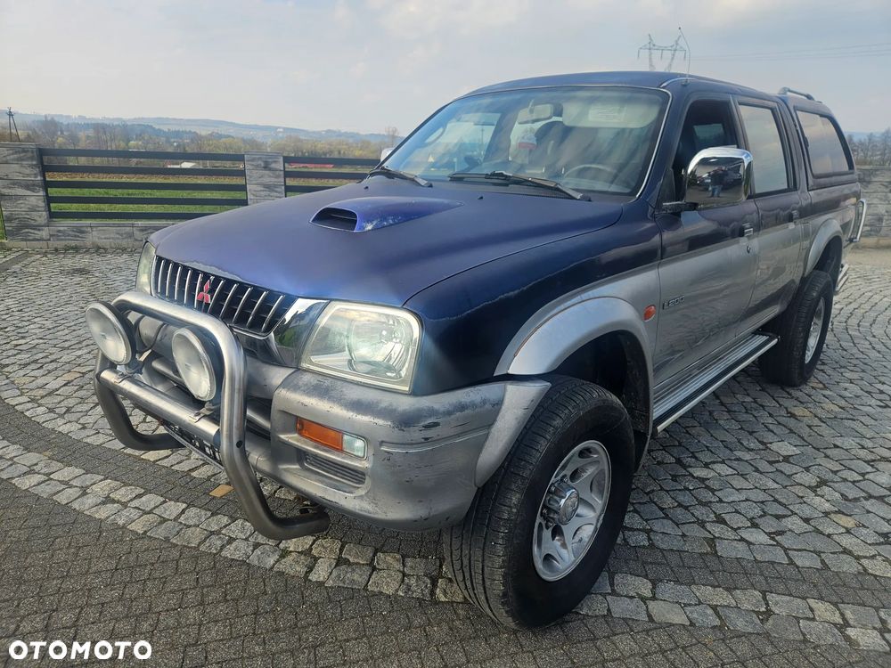 Mitsubishi L200 2.5 TDI GLS 4WD DoubleCab - 1