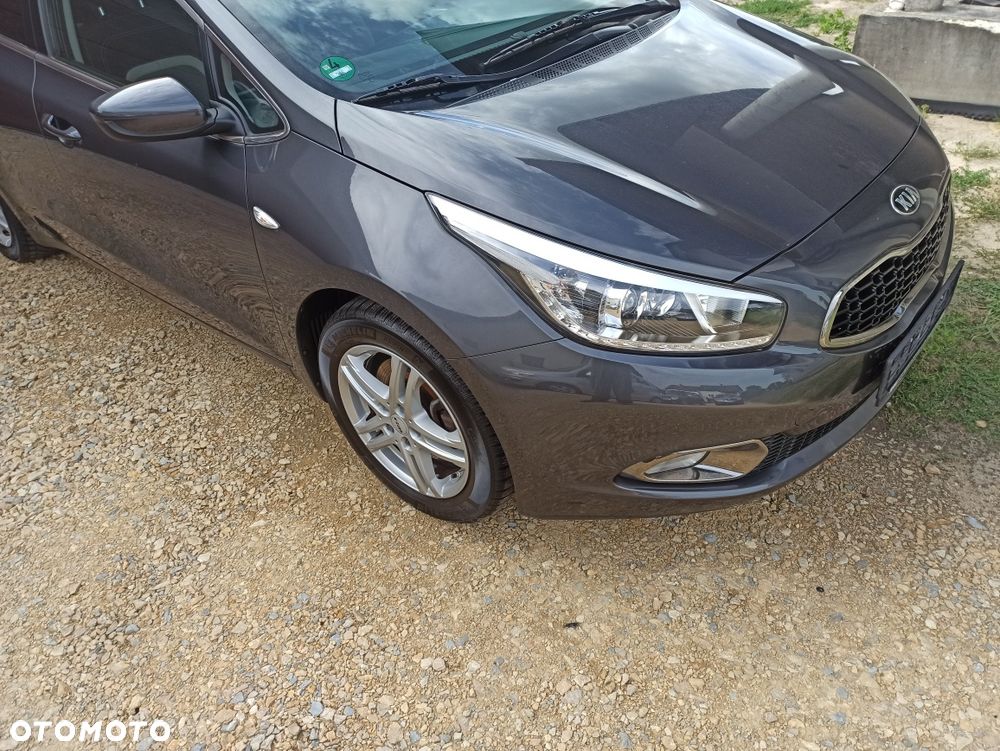 Kia Ceed - 3