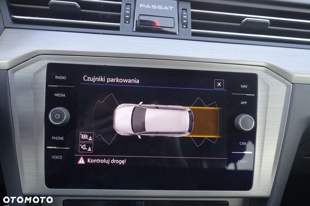 Volkswagen Passat 1.5 TSI EVO Business DSG - 27