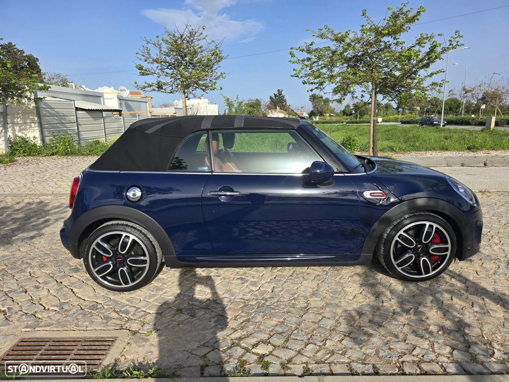 MINI Cabrio John Cooper Works Sport Aut. - 7