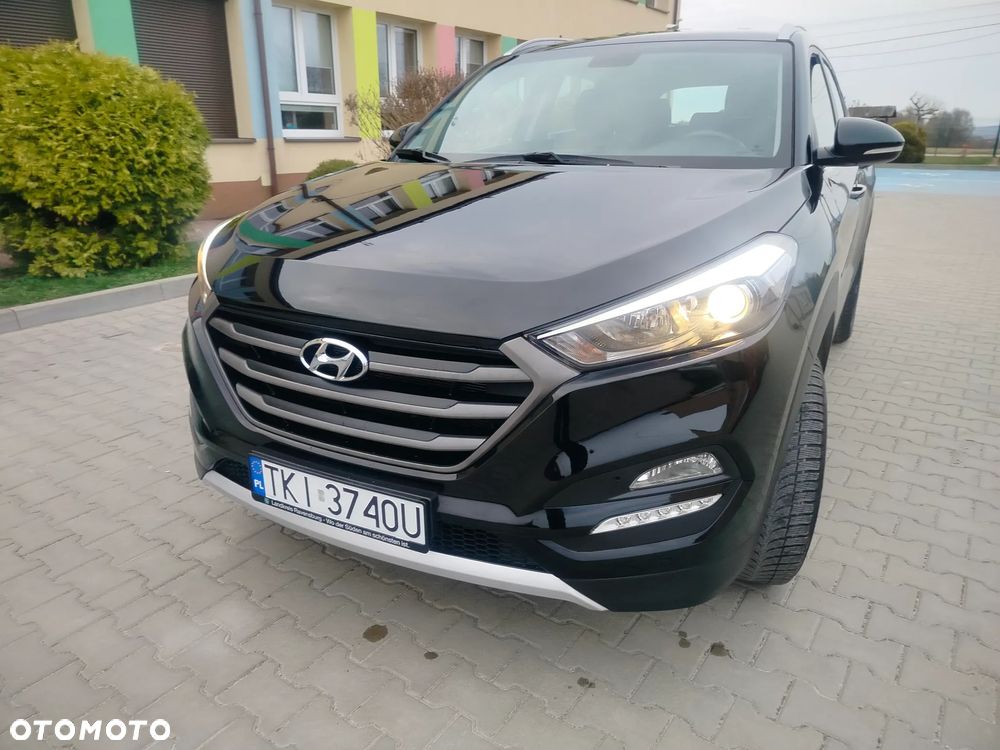 Hyundai Tucson 2.0 TDCi 2x4 Titanium - 13