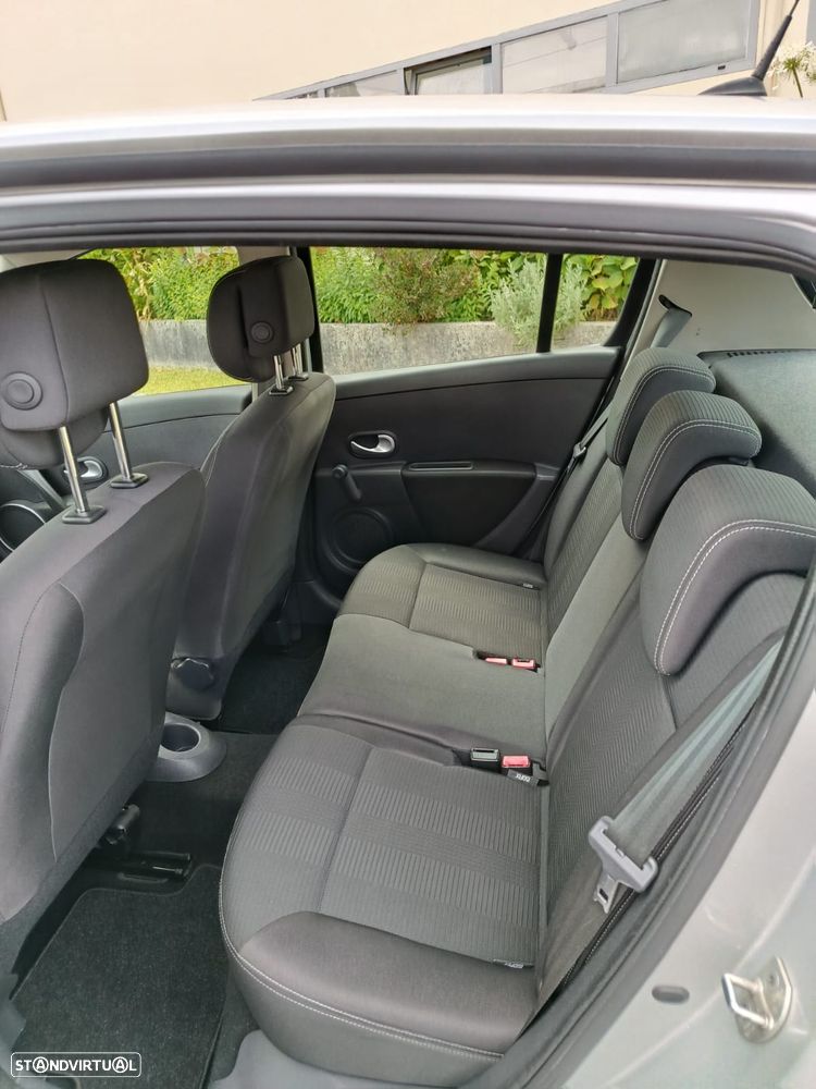 Renault Clio 1.5 dCi Dynamique - 9