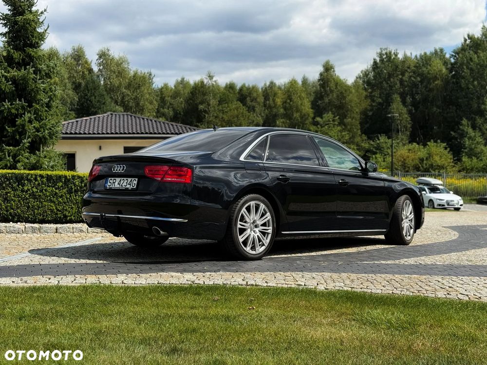 Audi A8 - 9