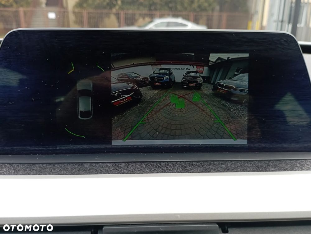 BMW Seria 3 318d Advantage - 21