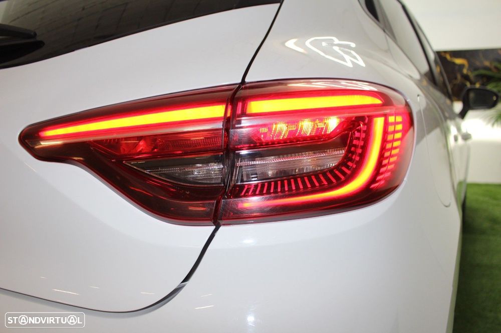 Renault Clio 1.0 TCe Limited Bi-Fuel - 37