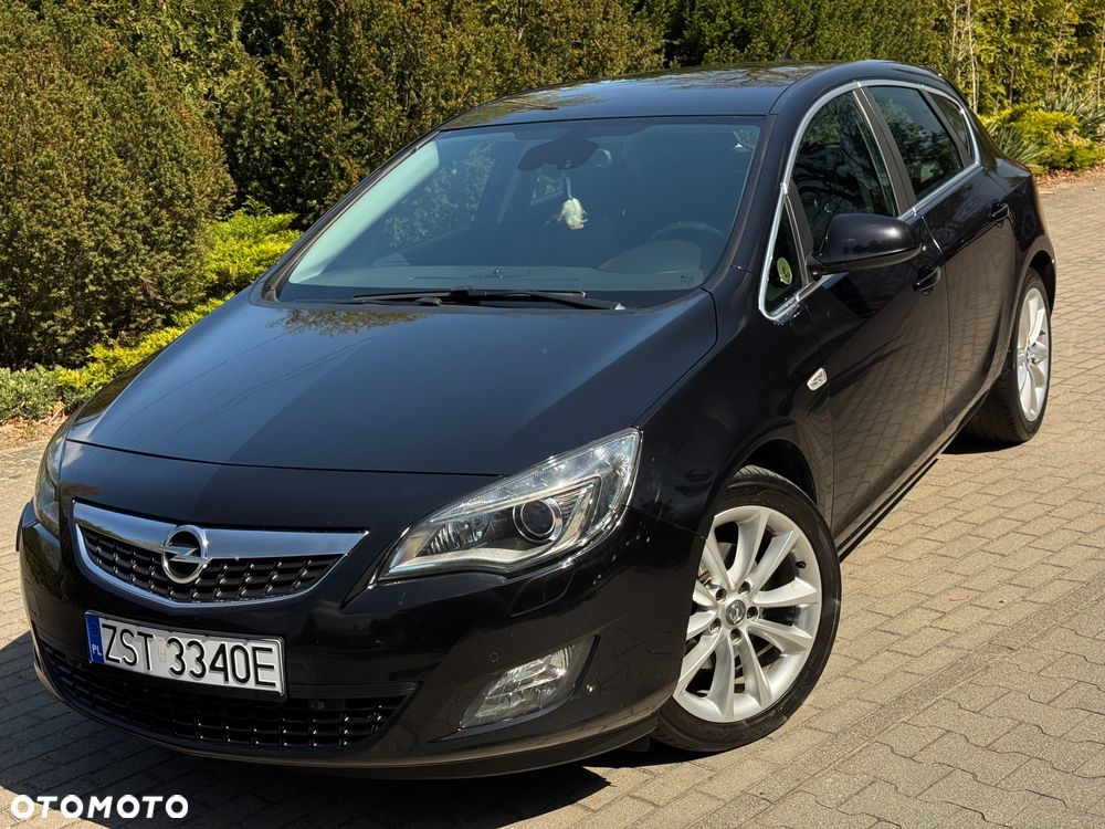 Opel Astra 2.0 CDTI Cosmo - 3