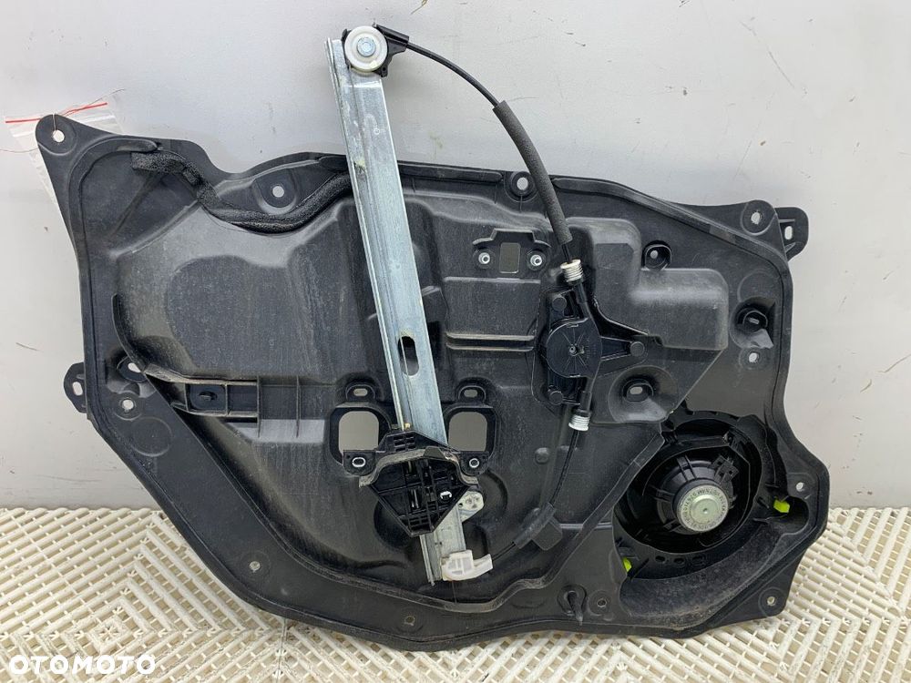 PODNOŚNIK SZYBY PRAWY PRZÓD  MAZDA CX-3 (DK) 2015 - 2022 2.0 SKYACTIV-G (DK5W, DK6W) 88 kW [120 - 2