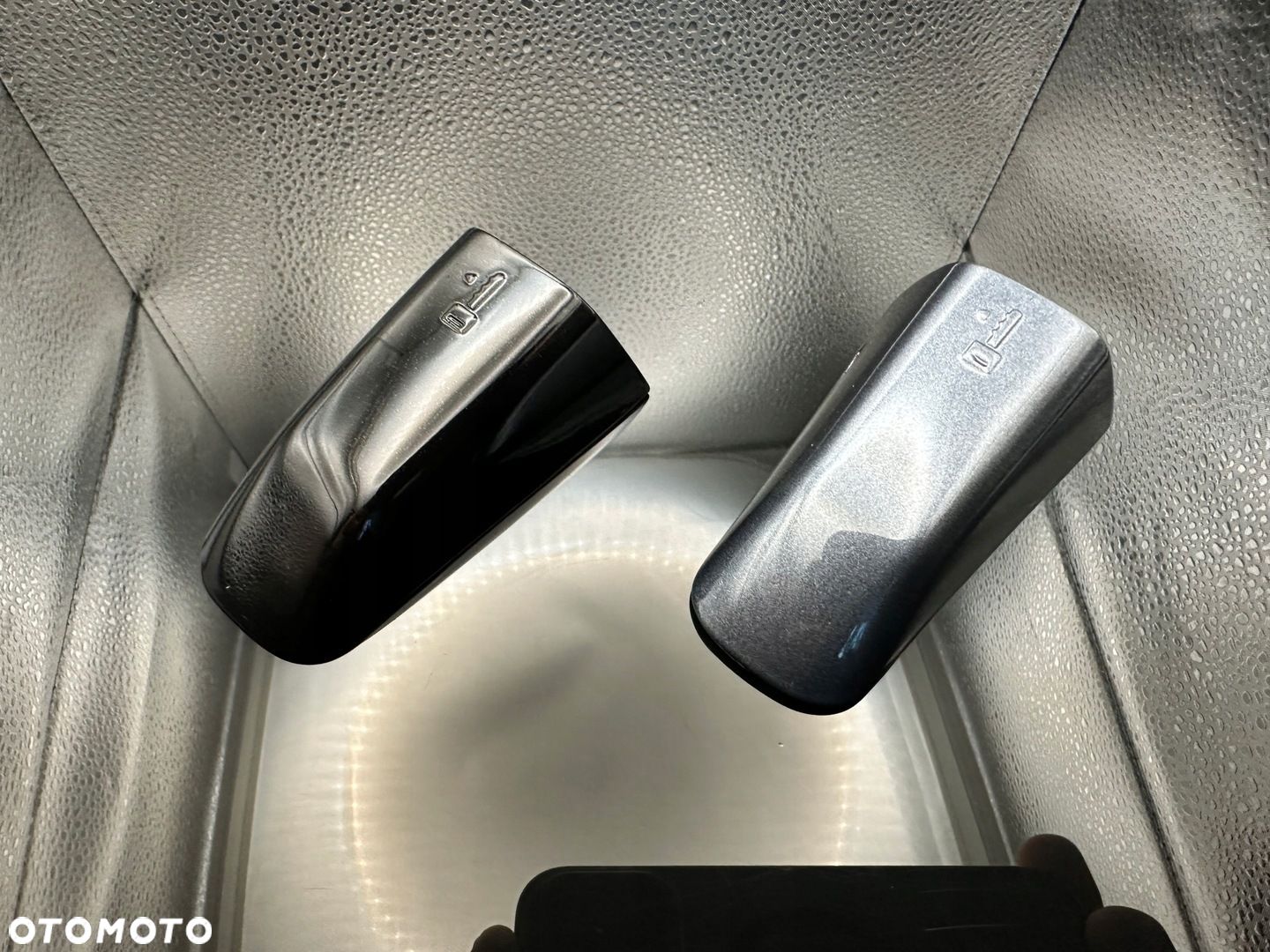 ZAŚLEPKA KLAMKI DISCOVERY SPORT KOLORY NOWA OEM - 1