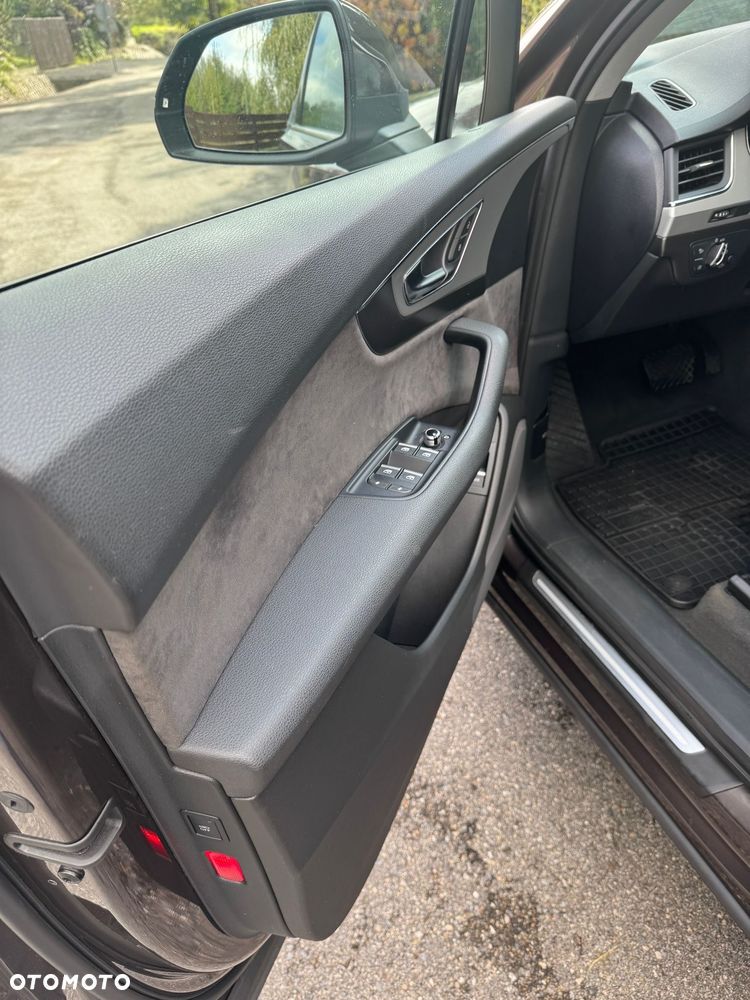 Audi Q7 3.0 TDI ultra Quattro Tiptronic - 11