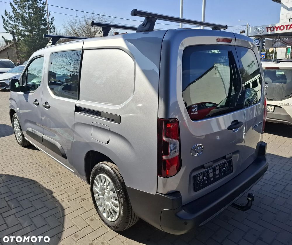 Toyota Proace City D-4D Long 2,4t Active (bryg.) - 11