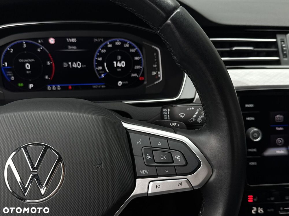Volkswagen Passat Variant 2.0 TDI EVO Business DSG - 20