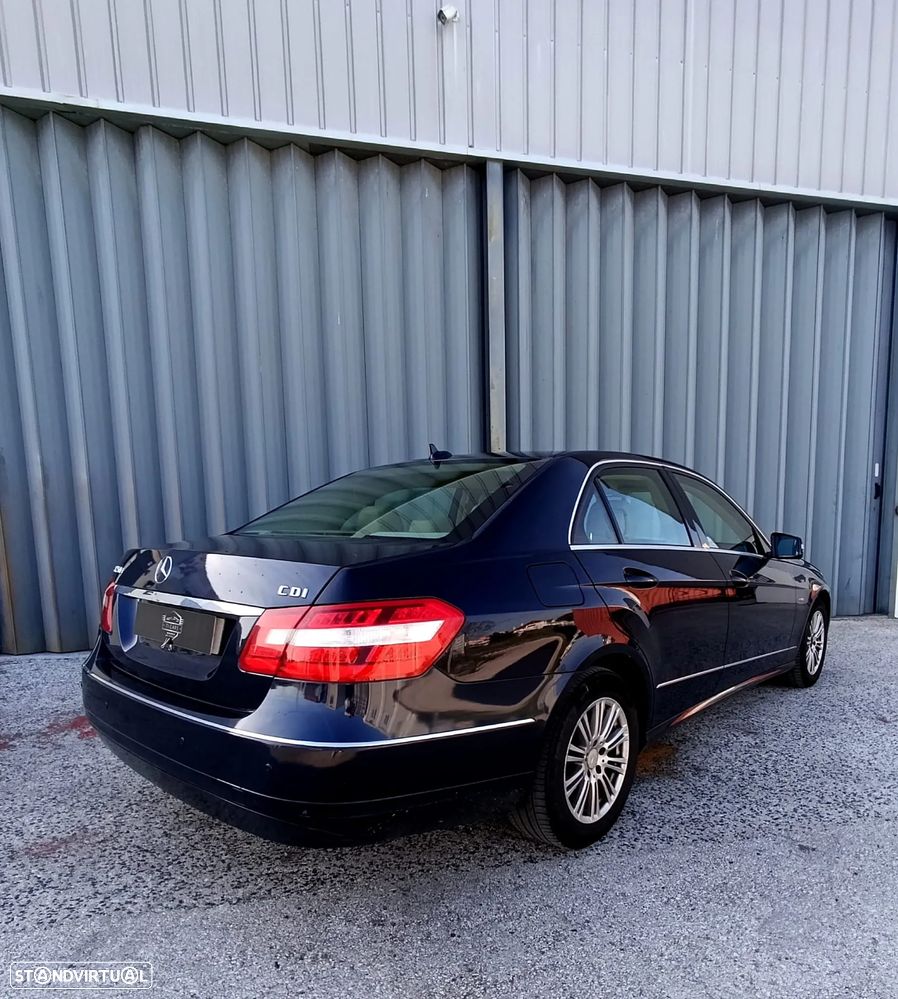 Mercedes-Benz E 250 CDI Elegance BlueEfficiency Auto. - 4