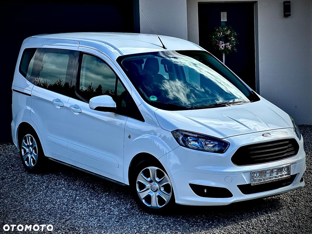 Ford Tourneo Courier 1.5 TDCi S&S Ambiente - 1