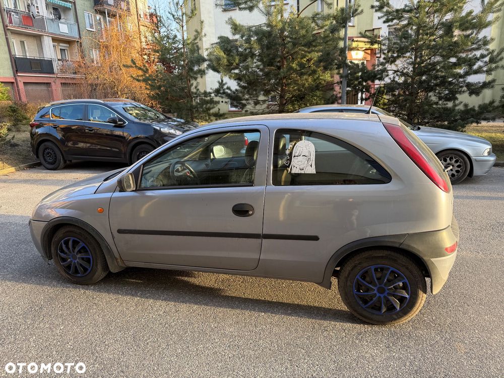 Opel Corsa - 4