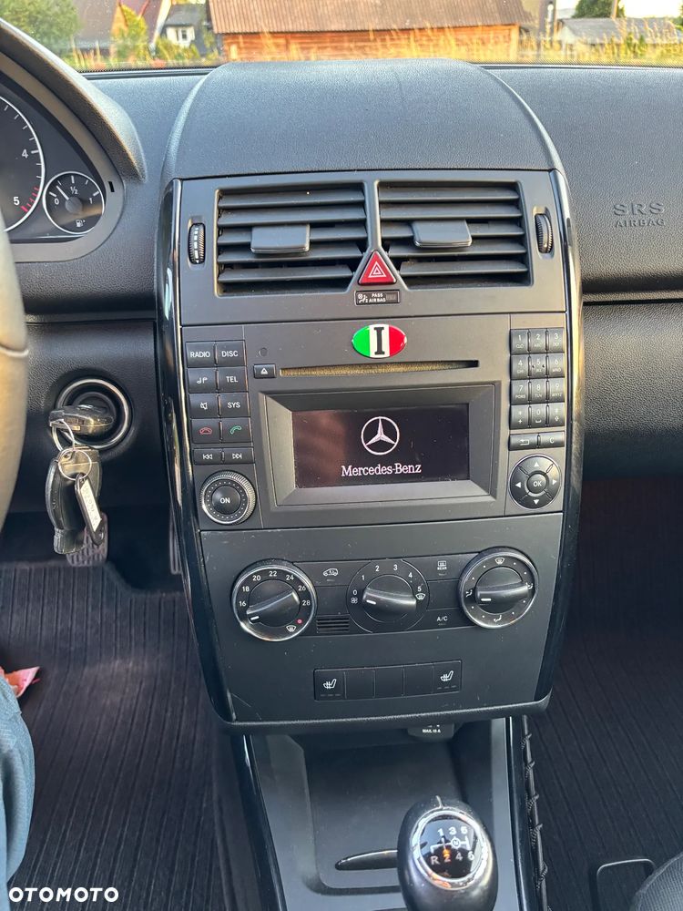 Mercedes-Benz Klasa A 180 CDI Avantgarde DPF Special Edition - 15