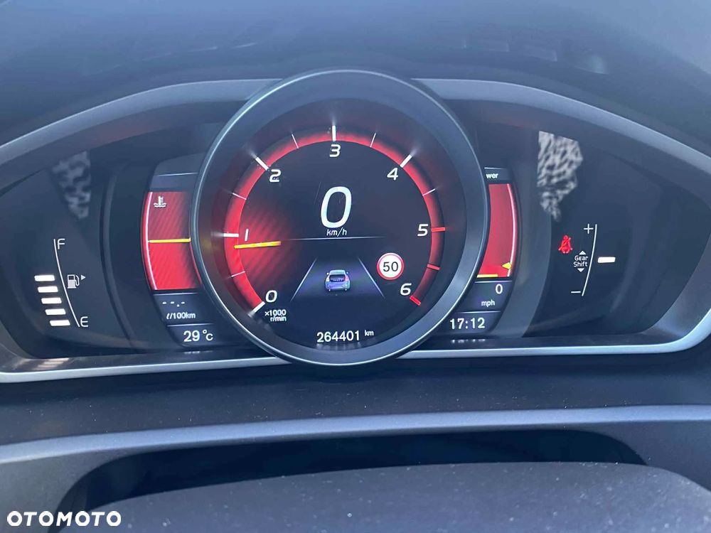 Volvo V40 - 5