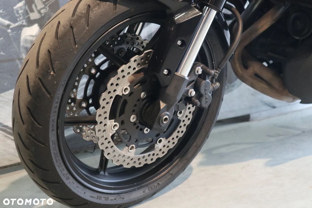 Kawasaki Versys 650 - 4