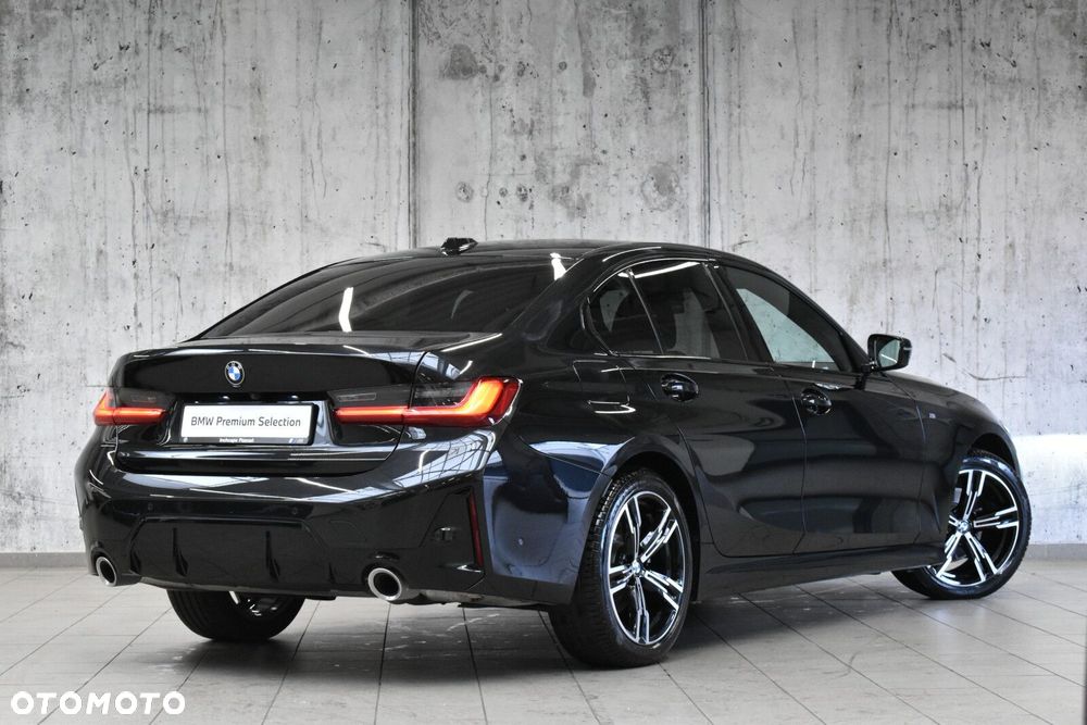 BMW Seria 3 320i M Sport - 4