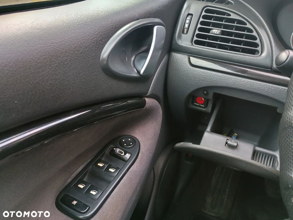 Citroën C5 2.0 HDi Control+ - 9